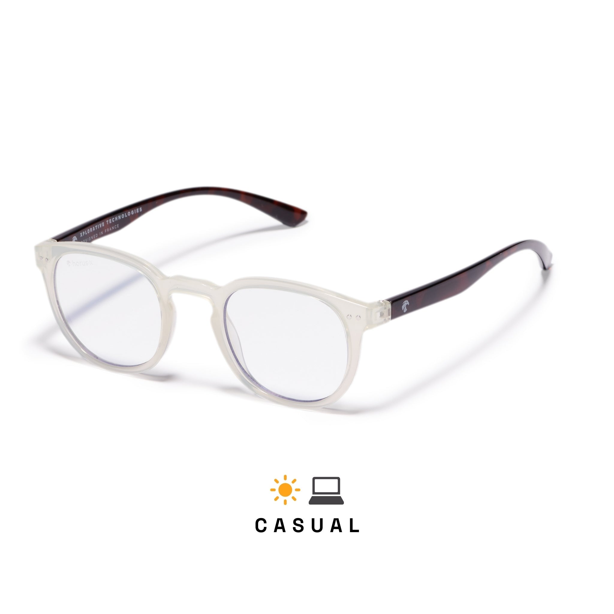 lunettes anti lumière bleue vintage couleur frost blanc brillant et branches marrons en polycarbonate, verres transparents sur fond blanc