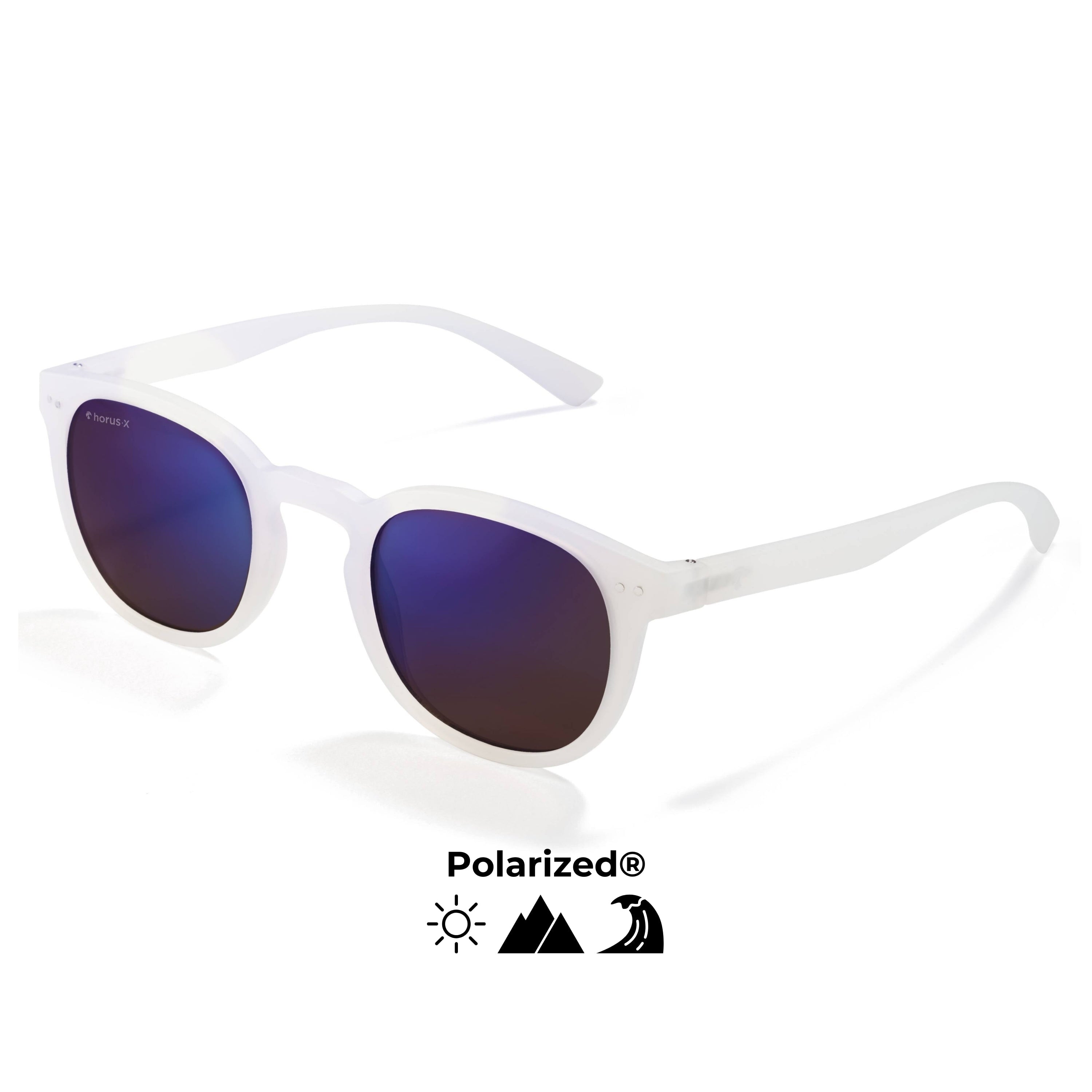 Lunettes de soleil retro Stockholm polarisées de couleur blanche avec verre reflet violet sur fond blanc, de 3/4